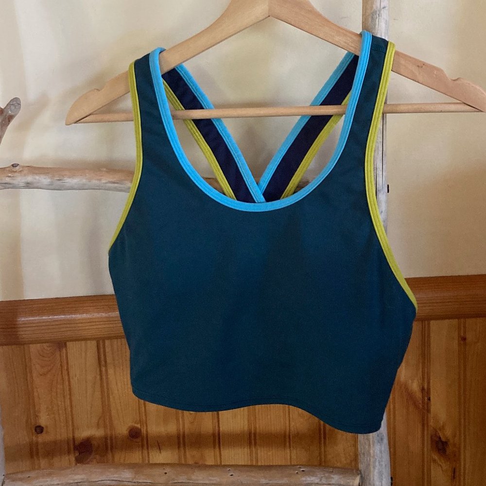 Mari Crop Top Cotopaxi